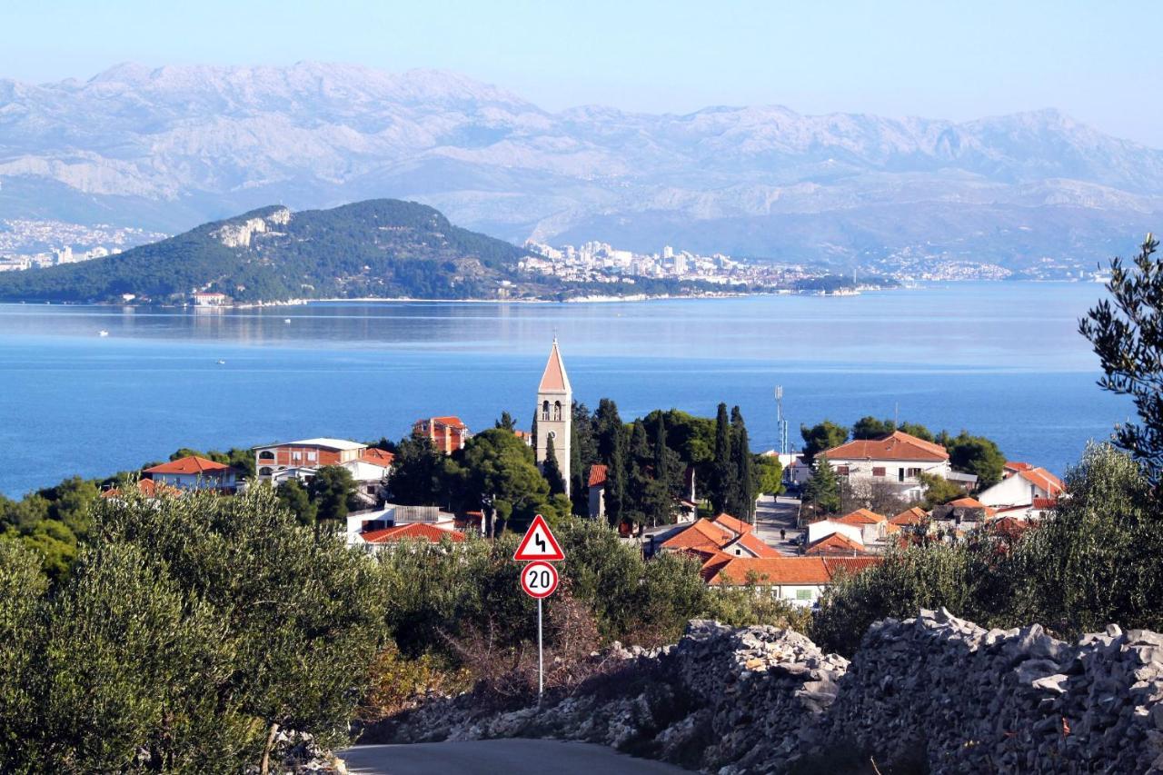 Apartments By The Sea Slatine, Ciovo - 11047 Exterior foto