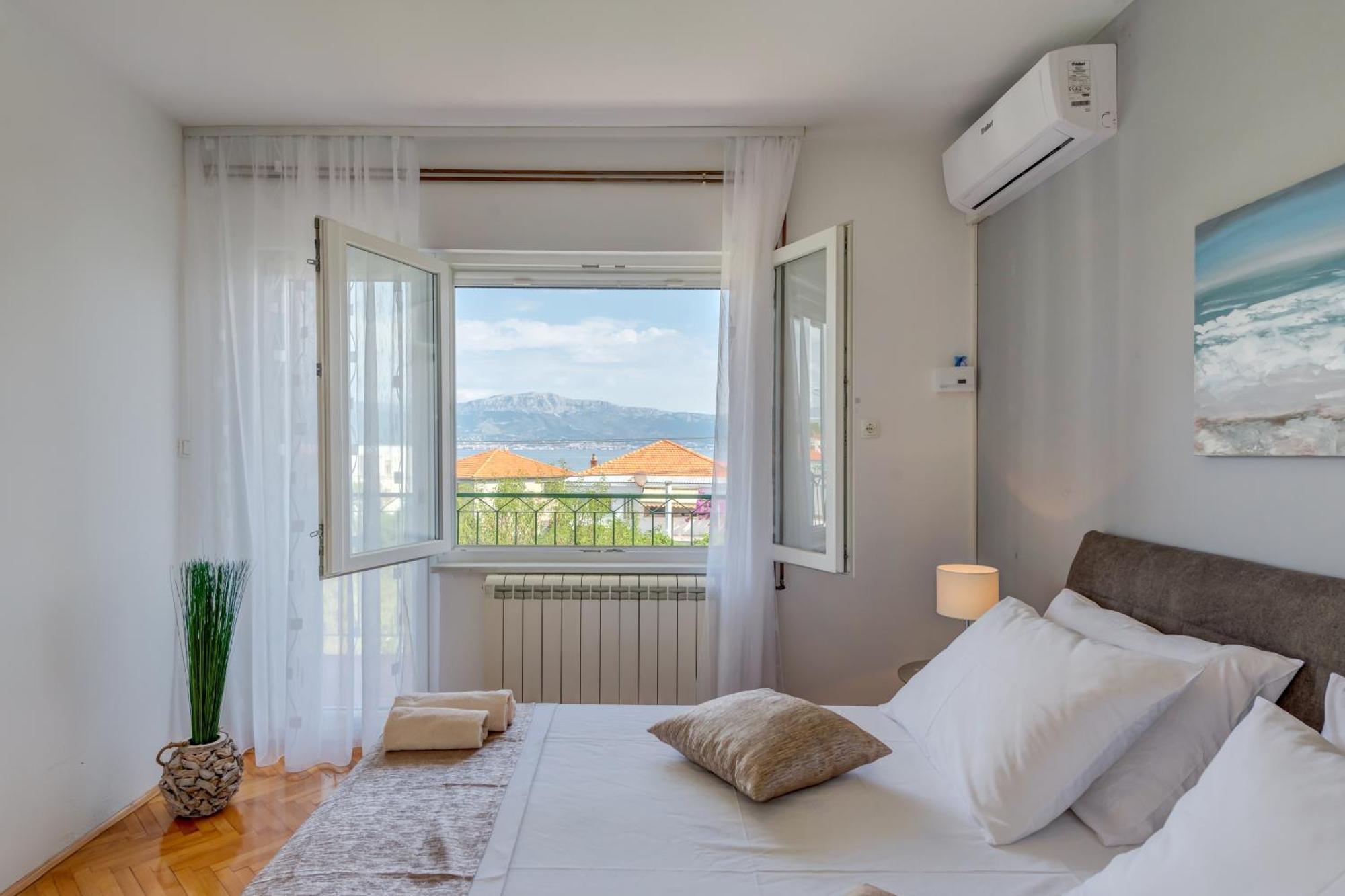 Apartments By The Sea Slatine, Ciovo - 11047 Zimmer foto